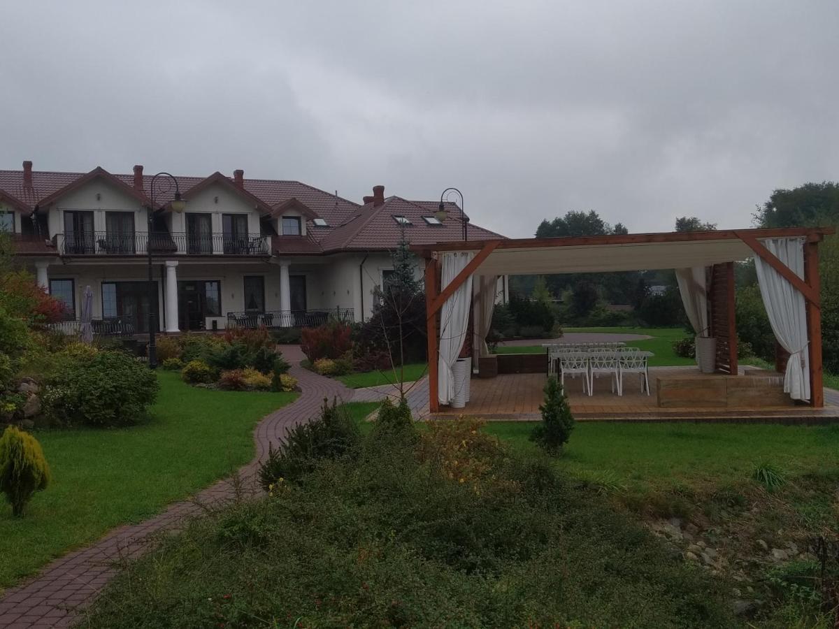 Zajazd Rosa Stoczek Lukowski Buitenkant foto